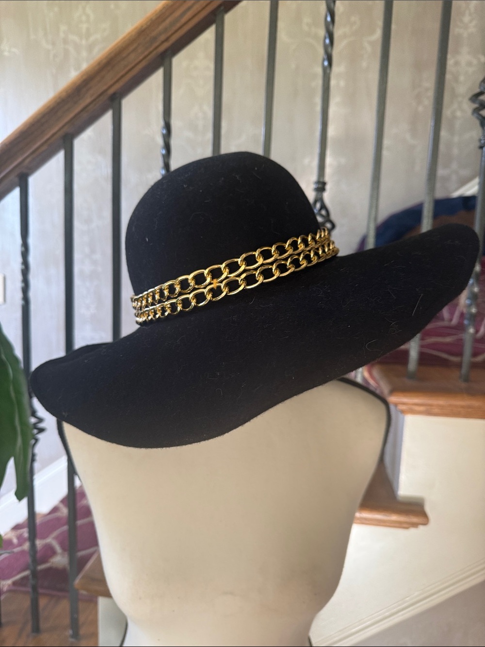 EUGENIA KIM 100% wool wide brim, ladies hat, NWT - Picture 5 of 7